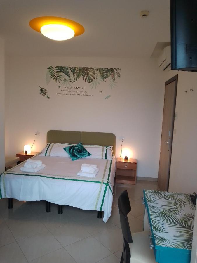 Hotel Riposo Gatteo a Mare Esterno foto