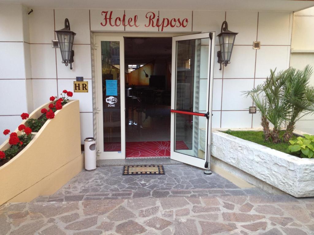 Hotel Riposo Gatteo a Mare Esterno foto