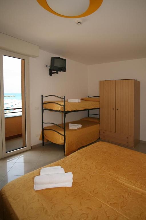 Hotel Riposo Gatteo a Mare Esterno foto